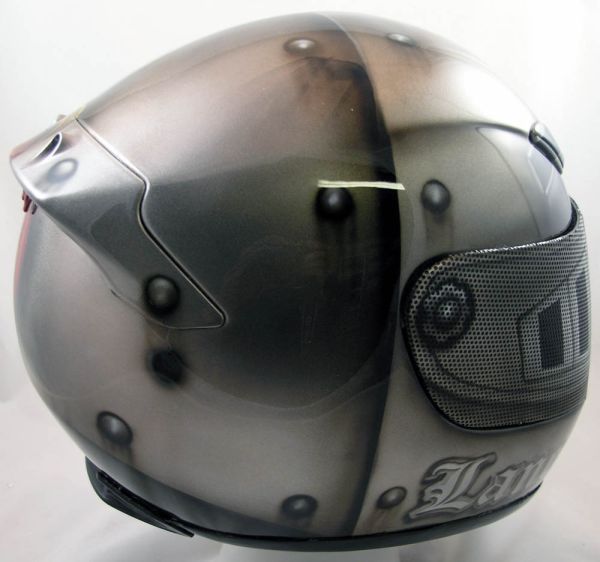 Шлемы для суровых мотоциклистов (44 фото)