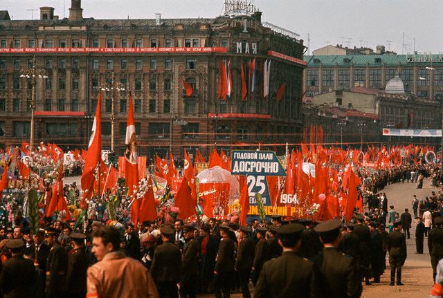 1964 год. Москва. Демонстрация.