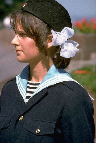 1970 год. Одесса. Пионерка в почётном карауле.